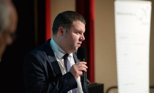 Lieu : Bienne - Berne - Suisse / Droits d'utilisation uniquement pour ARC JURASSIEN