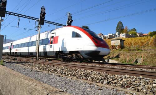 L’Alliance des villes (AdV) et la Conférence des transports de la Suisse occidentale (CTSO) s’engagent ensemble pour la ligne du Pied-du-Jura